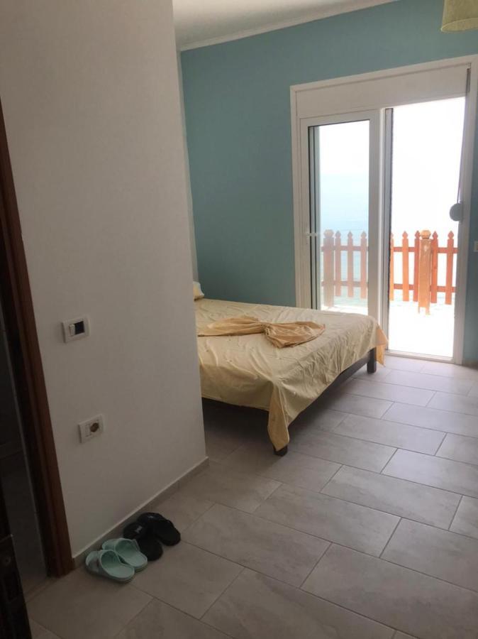 Aparthotel John Borsh